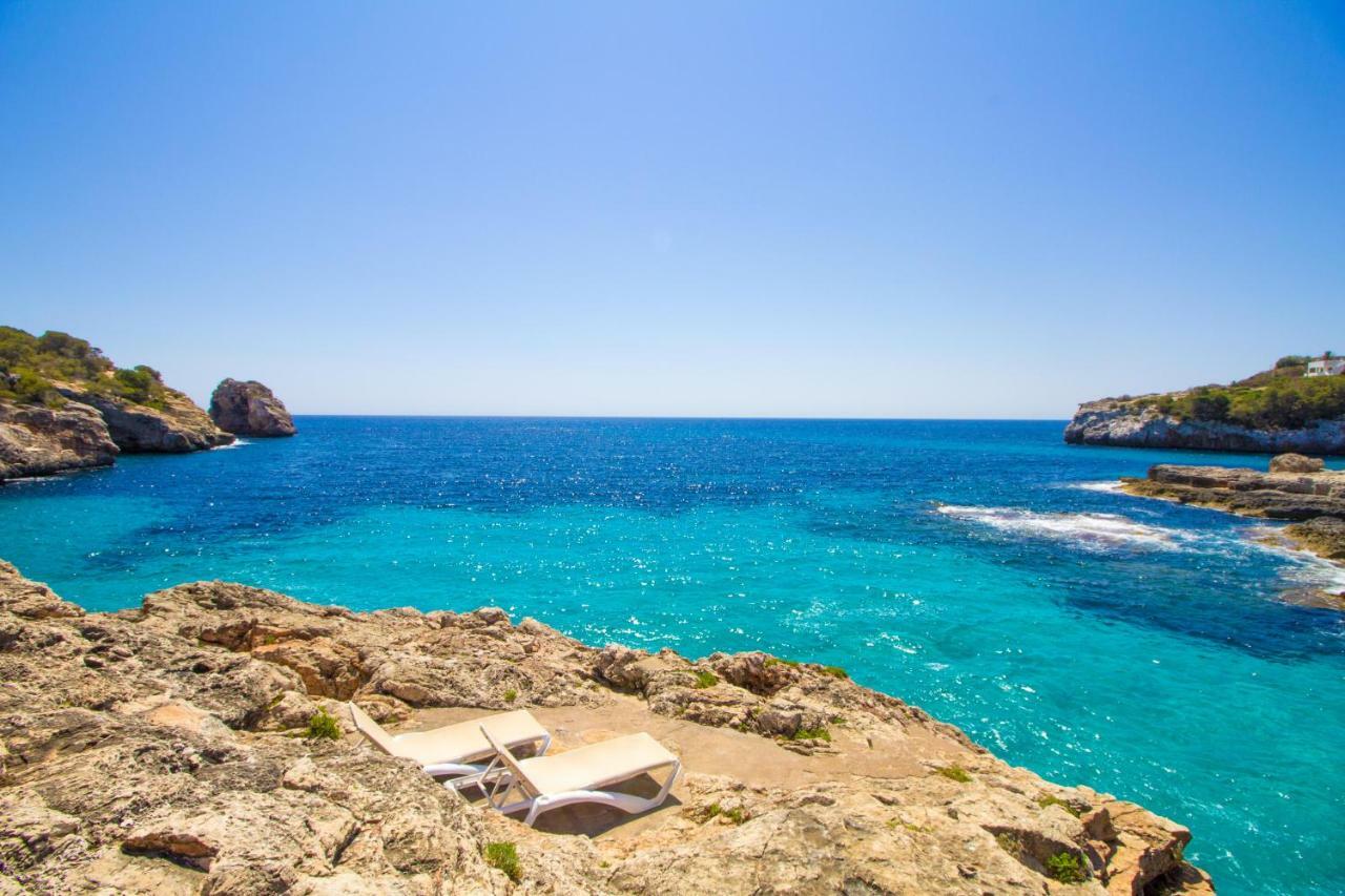Beautiful Private Villa On The Sea Santanyi Bagian luar foto